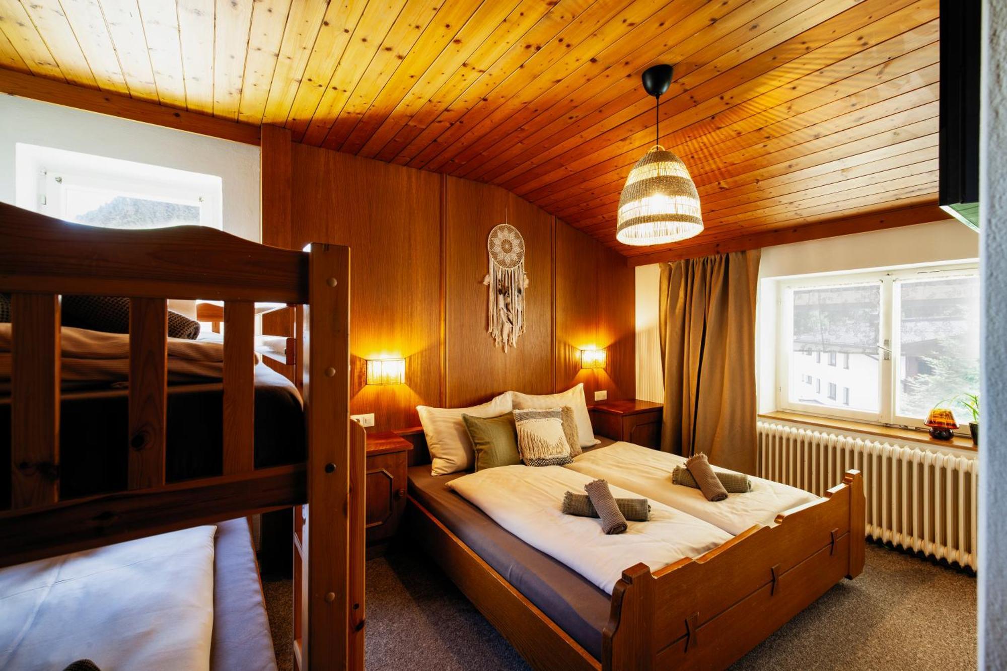 Pinetree Lodge Mayrhofen Exterior photo