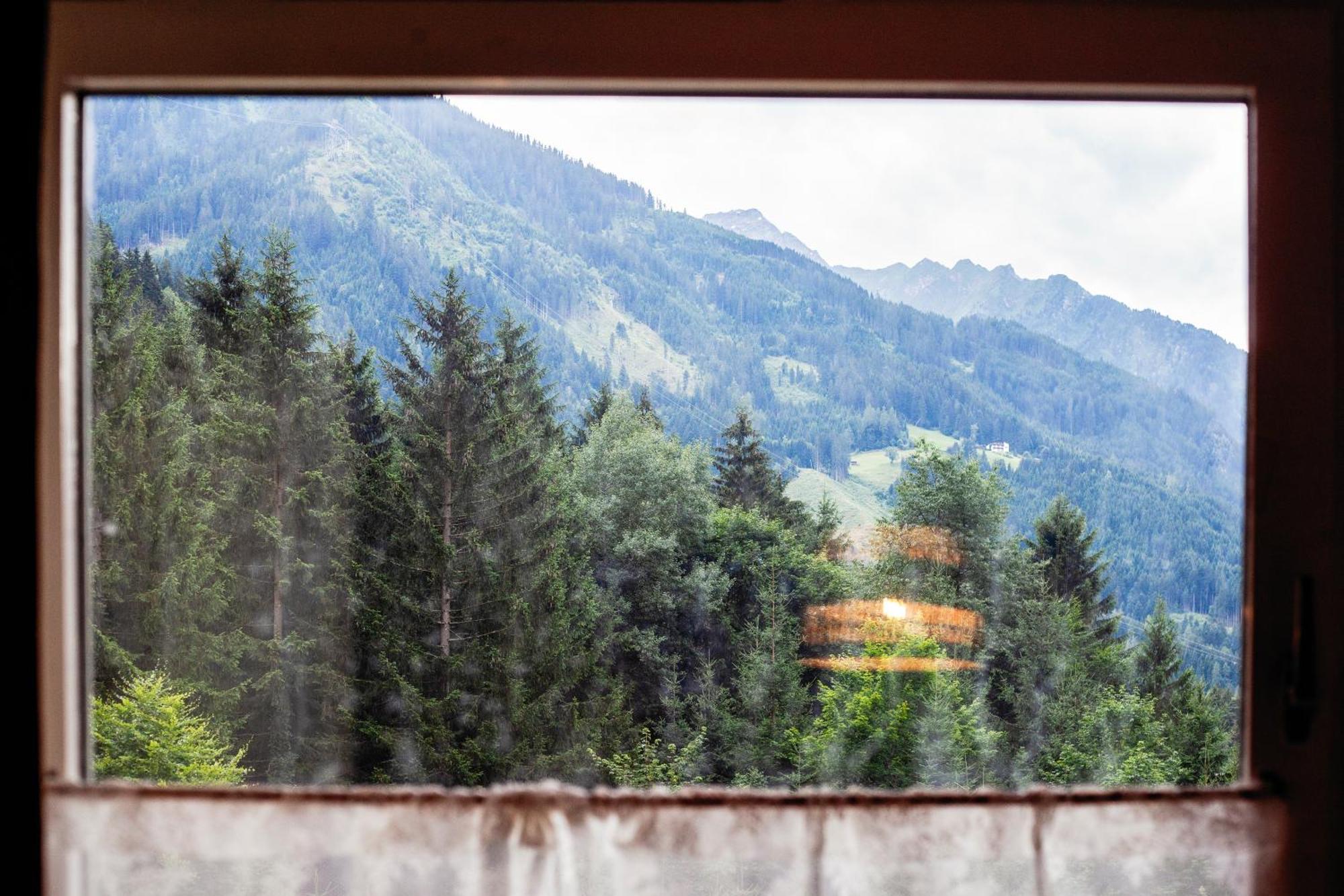 Pinetree Lodge Mayrhofen Exterior photo