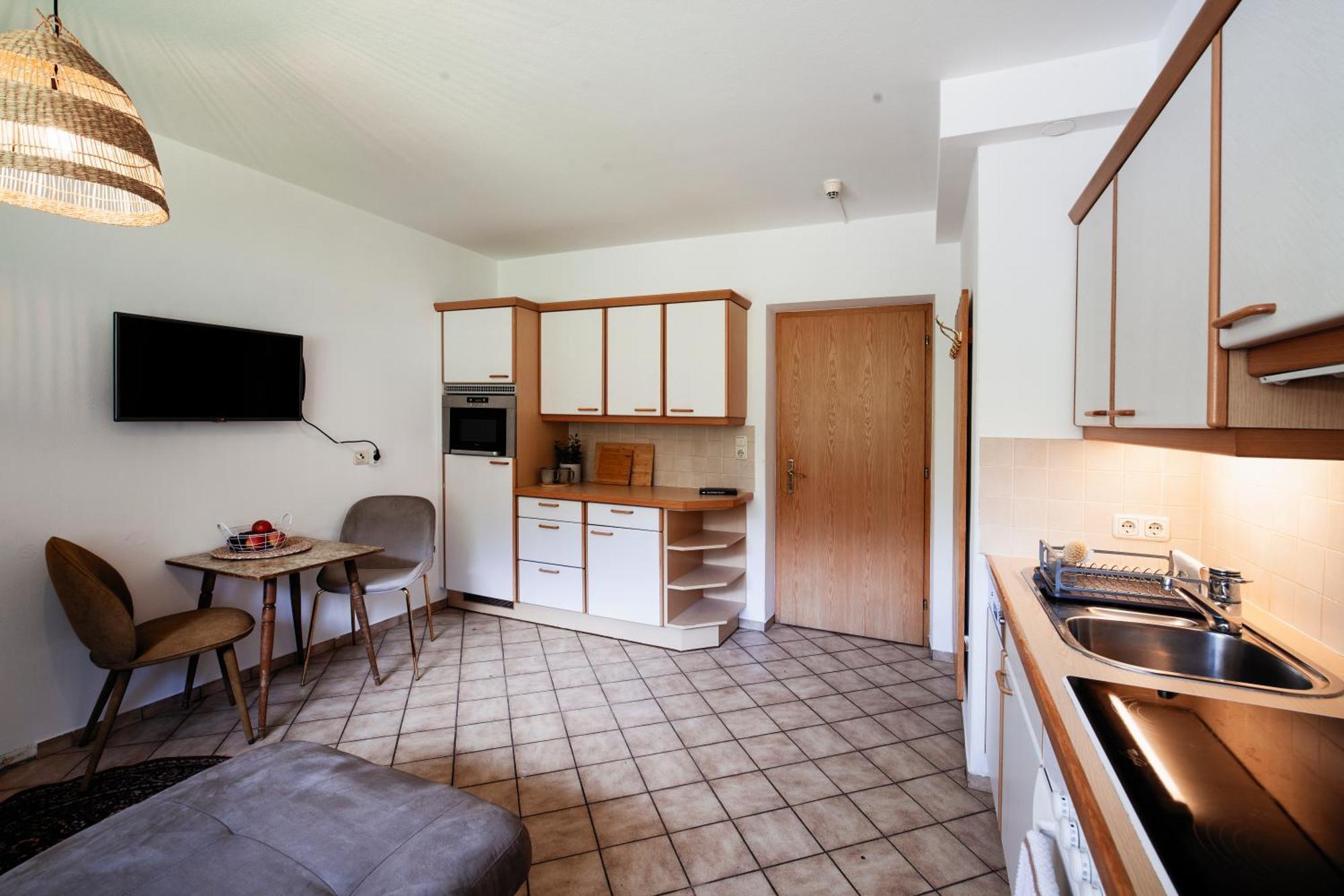 Pinetree Lodge Mayrhofen Room photo