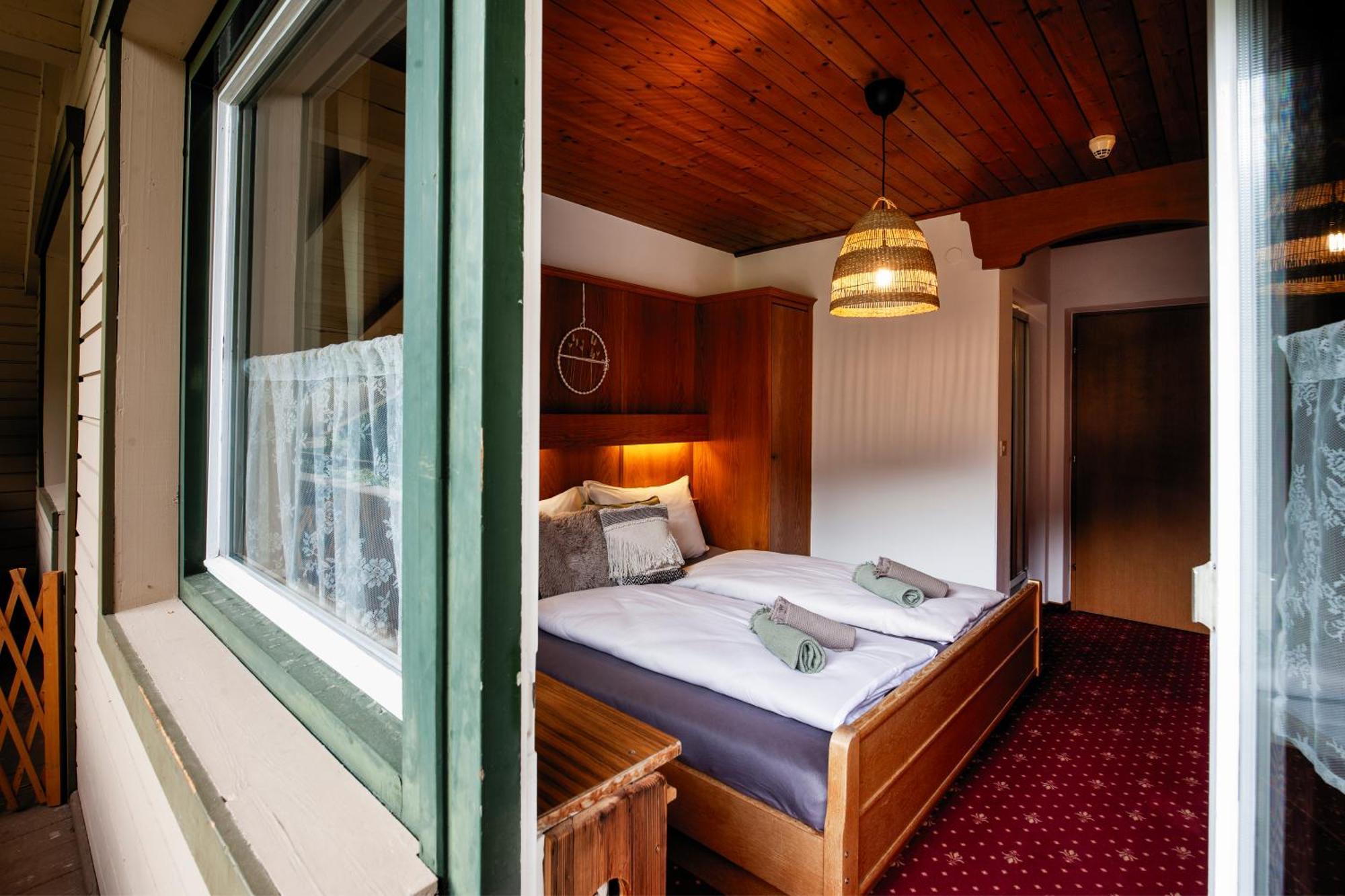 Pinetree Lodge Mayrhofen Exterior photo